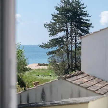 펜션 Charmante Maison A 100m De La
