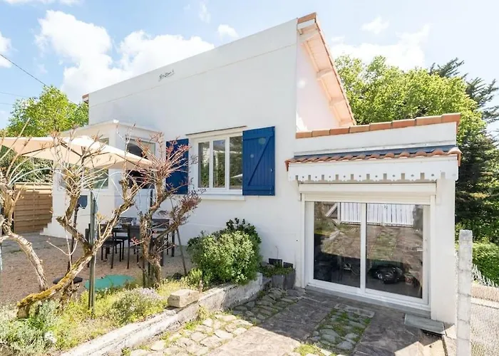 Charmante Maison A 100m De La * ポルニック