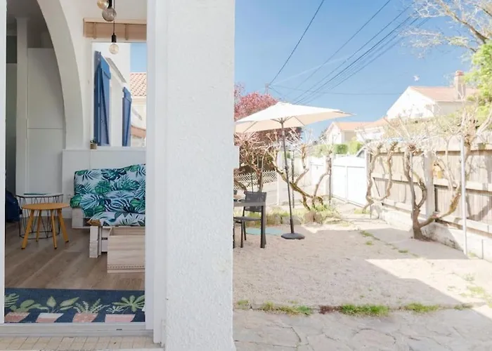 Charmante Maison A 100m De La Prázdninový dům Pornic